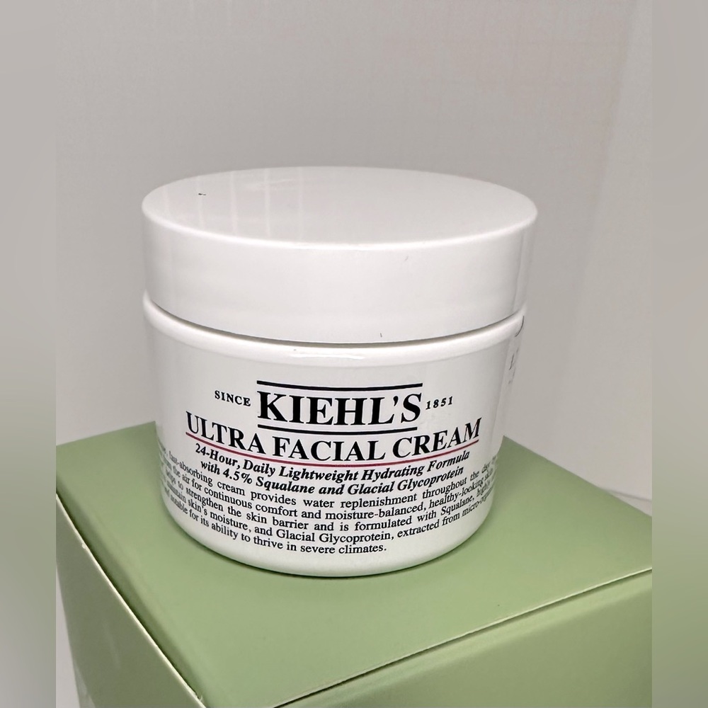 New Factory sealed Kiehl’s Ultra Facial Cream 1.7oz